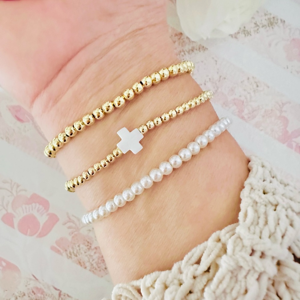 Preppy White Cross Faith Gold Beaded Bracelet ✝️ - Picture 4 of 4